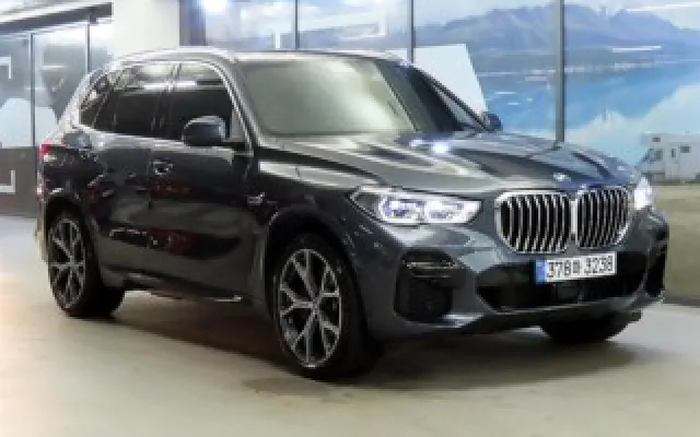렉스턴스포츠 중고차 X5 (G05) xDrive 45e M 스포츠 매물 사진 10 - 2022/01 50,023km